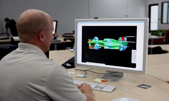 图文美国f1车队发布首批工厂照片计算机辅助设计